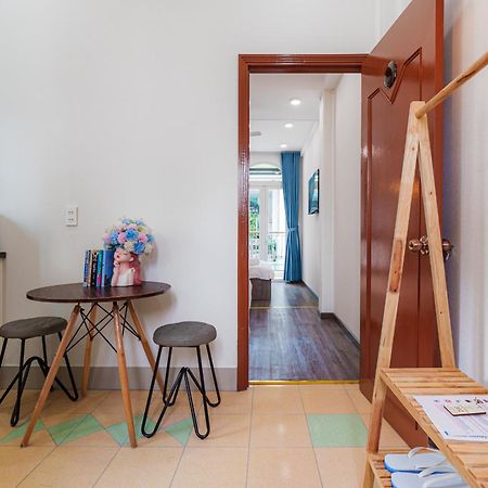 Co Chau Homestay Хошимин Екстериор снимка
