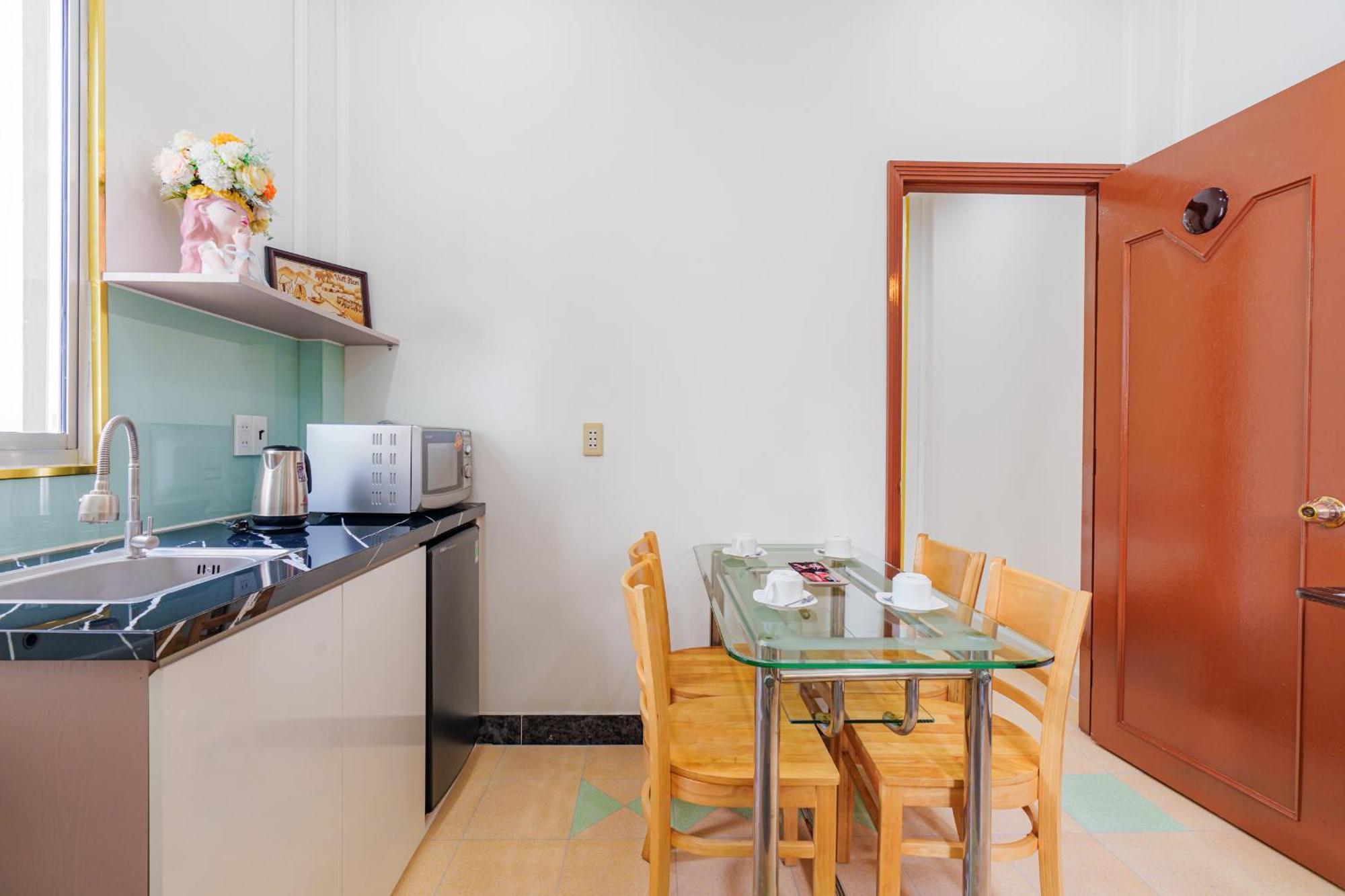 Co Chau Homestay Хошимин Екстериор снимка
