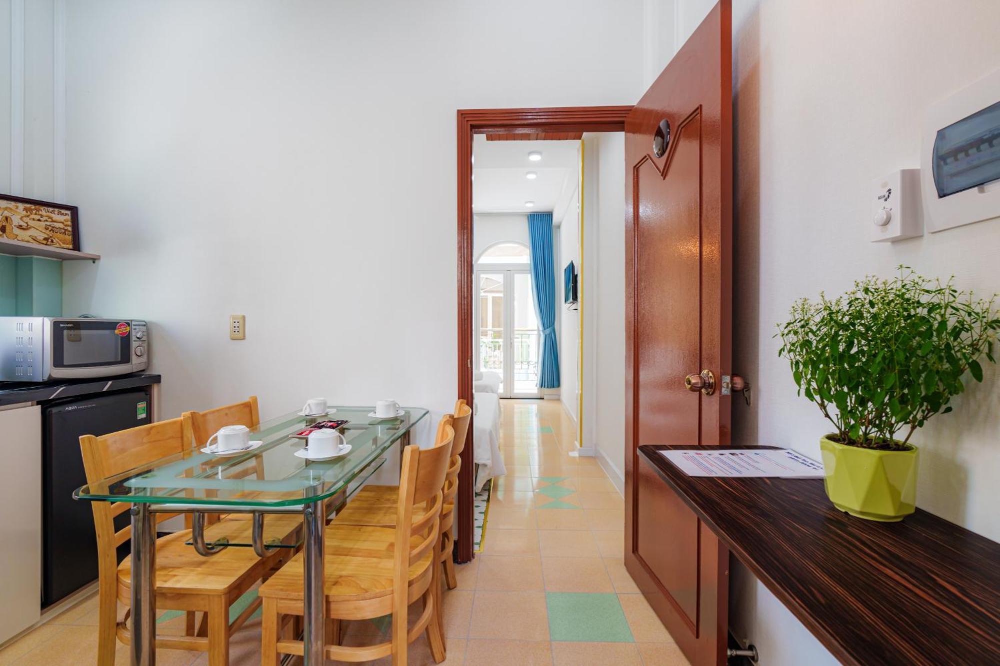Co Chau Homestay Хошимин Екстериор снимка