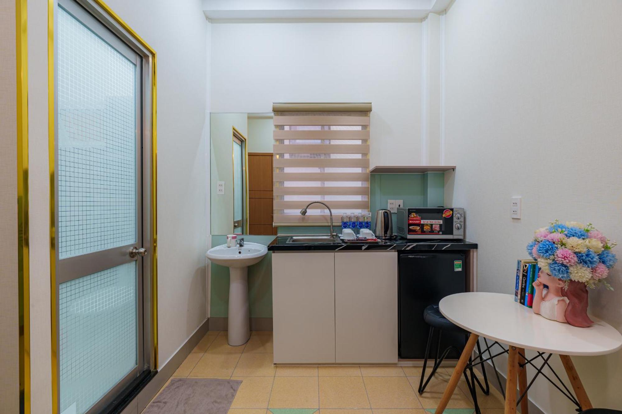 Co Chau Homestay Хошимин Екстериор снимка